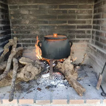 El Lagar Del Abuelo En Arribes Del Duero, Badilla,